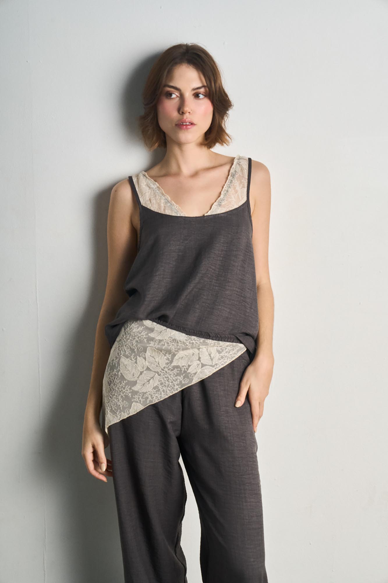 BLUSA ESTRATO + PANTALON NEBULA