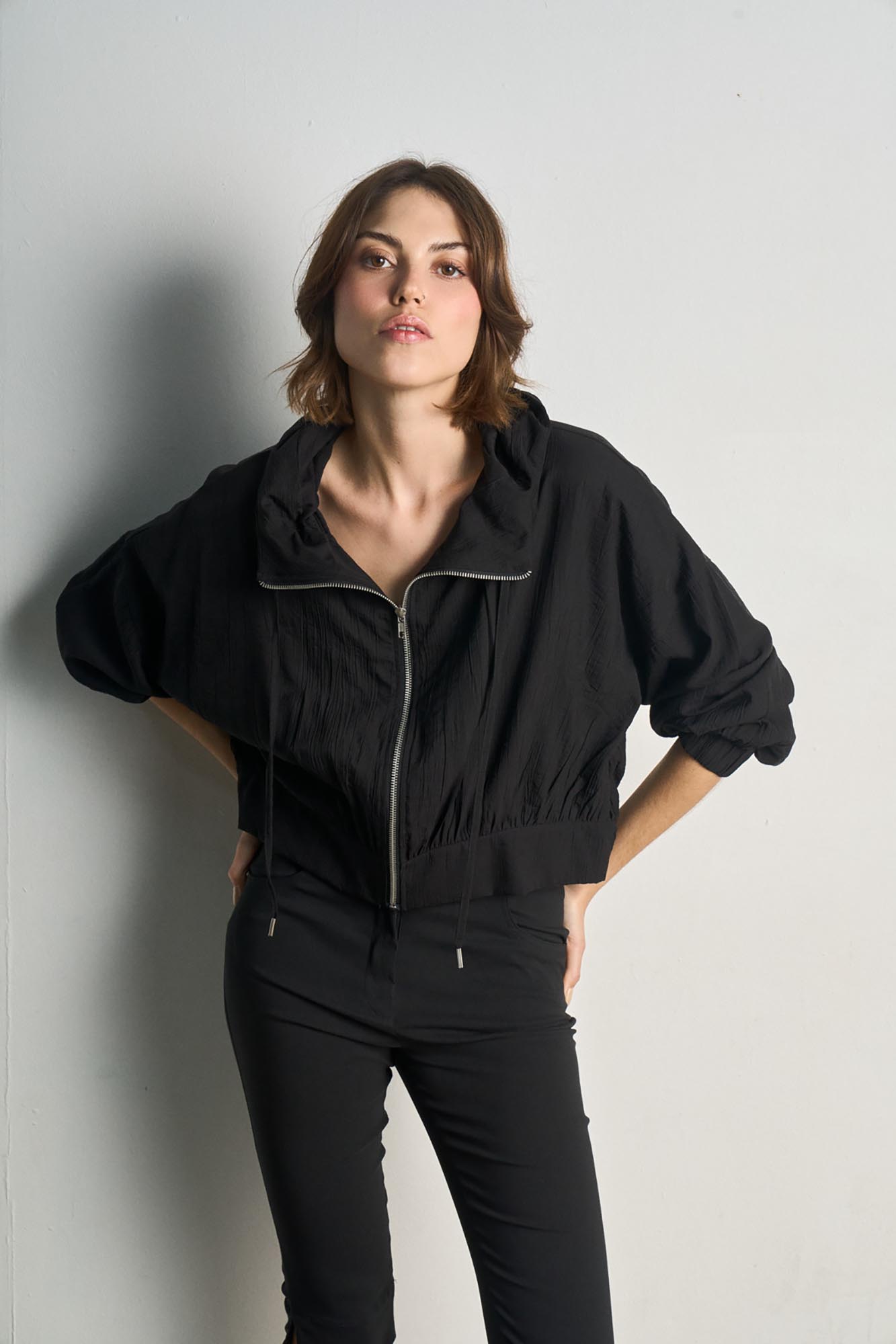 CAMPERA VENA NEGRO